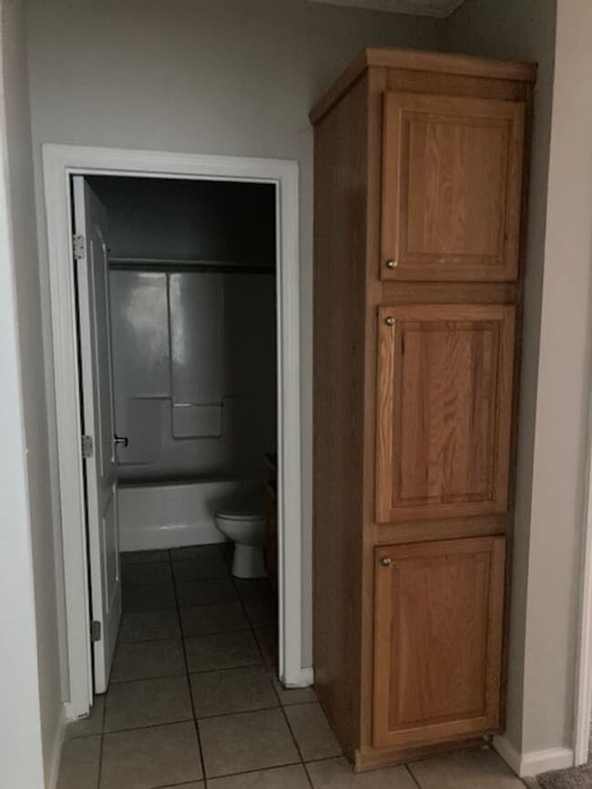 Building Photo - Gulfport 3 Bedroom