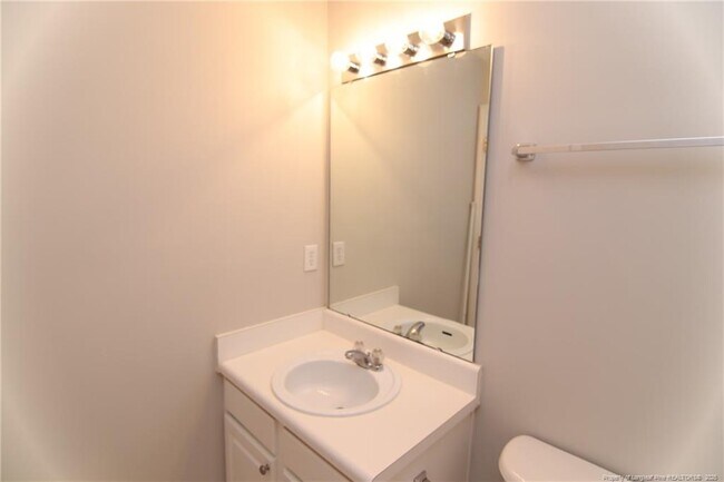 Building Photo - 5132 TwelvePole Dr