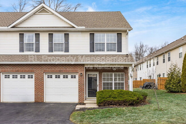 Building Photo - 1273 Grove Dr