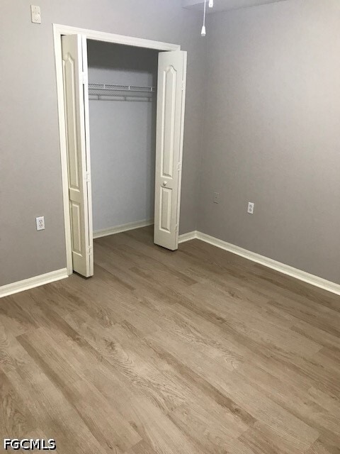 Building Photo - 8570 Kingbird Loop