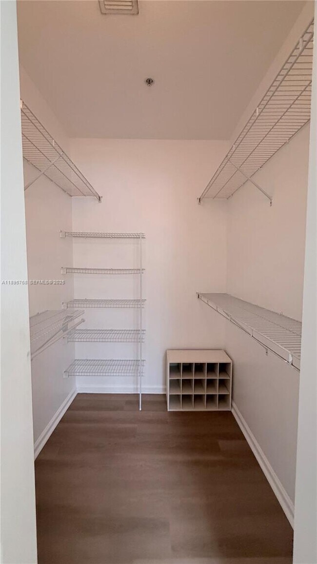 Building Photo - 4602 SW 160th Ave