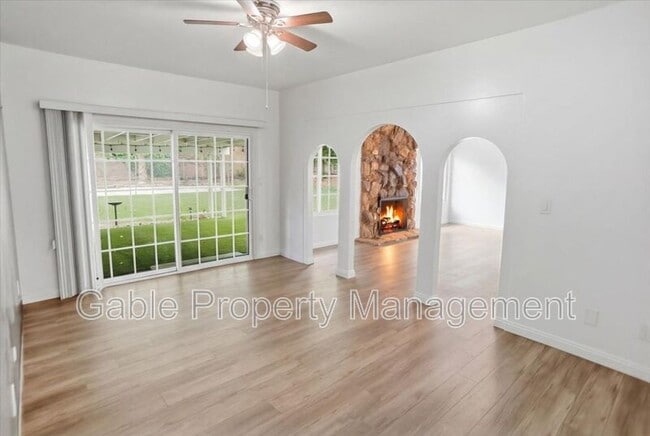 Building Photo - 27277 Garza Dr