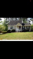 Building Photo - 1411 Glynn Oaks Dr SW