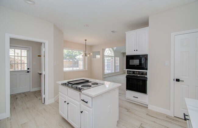 Building Photo - 1711 Stone Meadows Ln
