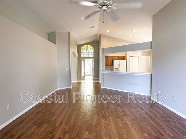 Building Photo - 2345 Roanoke Springs Dr