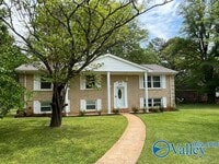 Building Photo - 400 NW Forrest Pk Ct