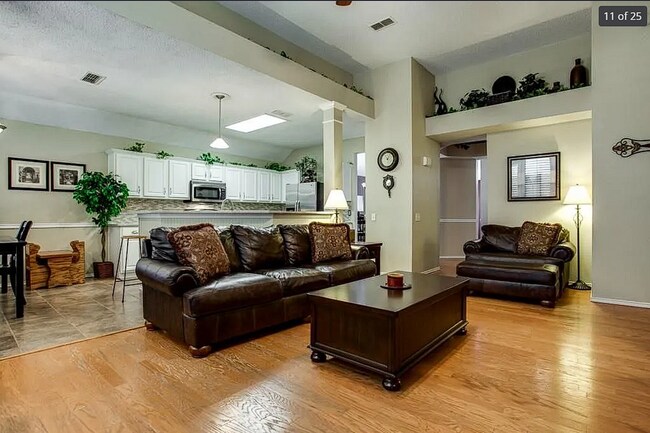 Building Photo - 4425 Forsyth Ln