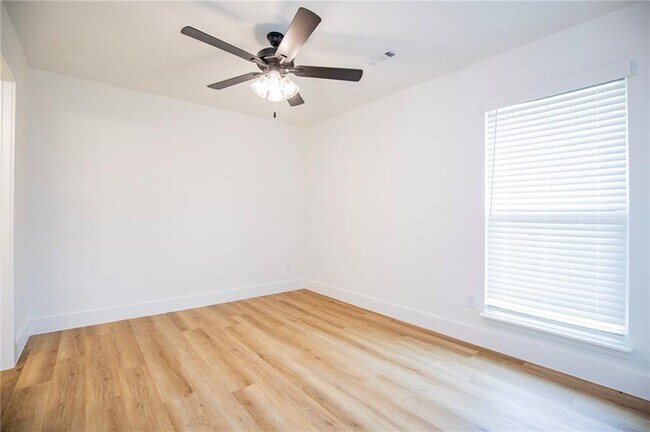 Building Photo - 5034 Moose Holw Ter