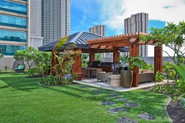 Building Photo - 1555 Kapiolani Blvd