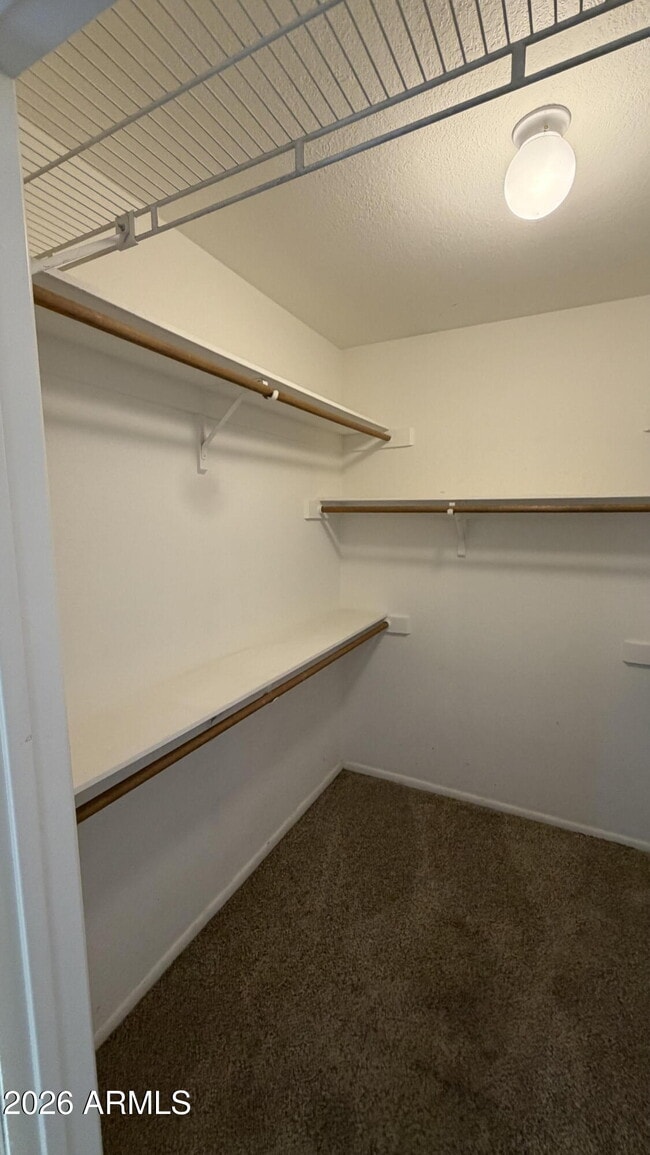 Building Photo - 4624 W Chicago St