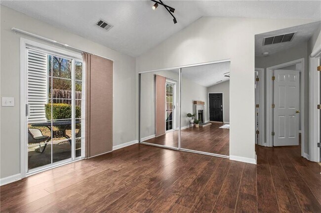 Building Photo - 13426 Aventide Ln