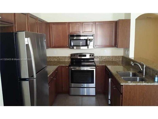 Primary Photo - 3456 W 90th St