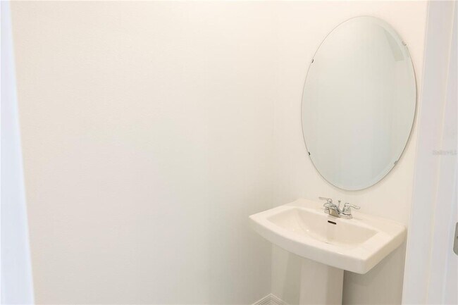 Building Photo - 7649 WATERSCAPE Dr