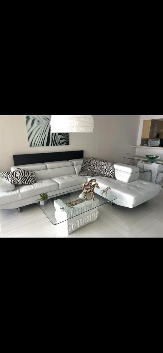 Building Photo - 2030 S Ocean Dr