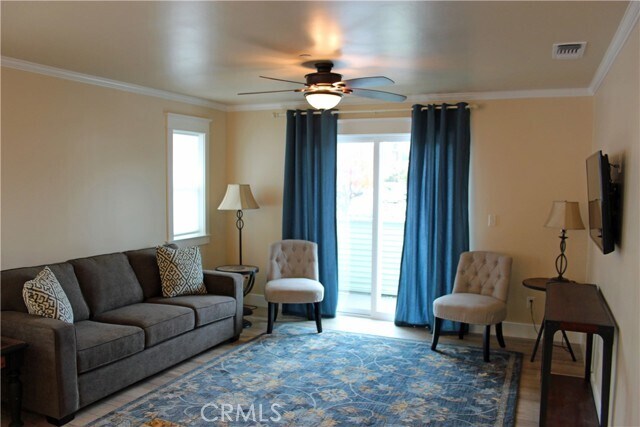 Building Photo - 1413 Pine St