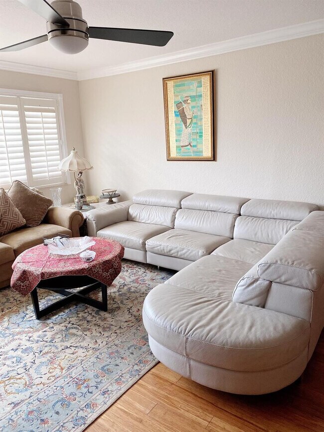 Building Photo - 1501 E Broward Blvd