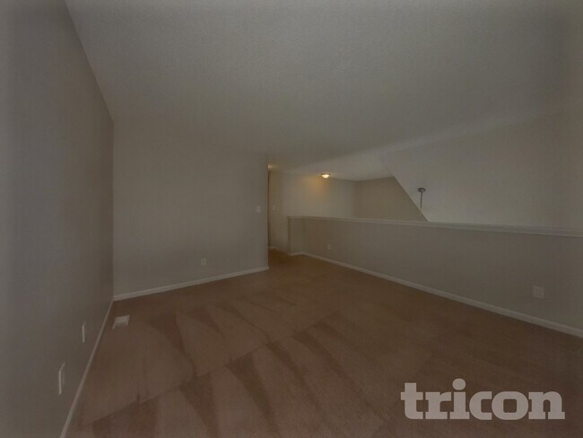 Building Photo - 9629 Green Apple Dr