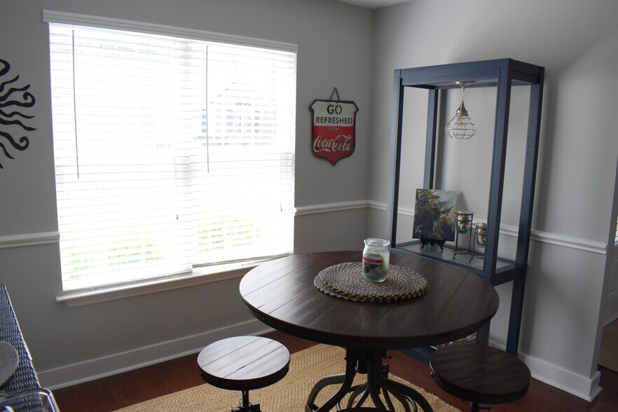 Building Photo - 1505 Lynchfield Ct