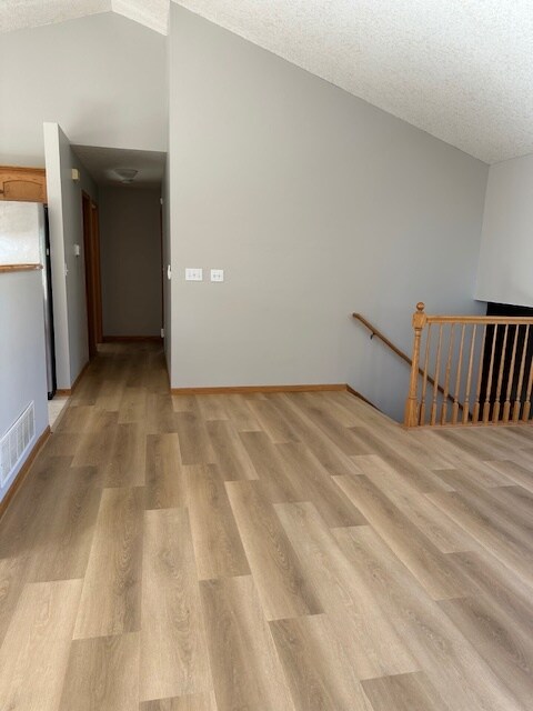 Building Photo - 6287 Fairway Dr NW
