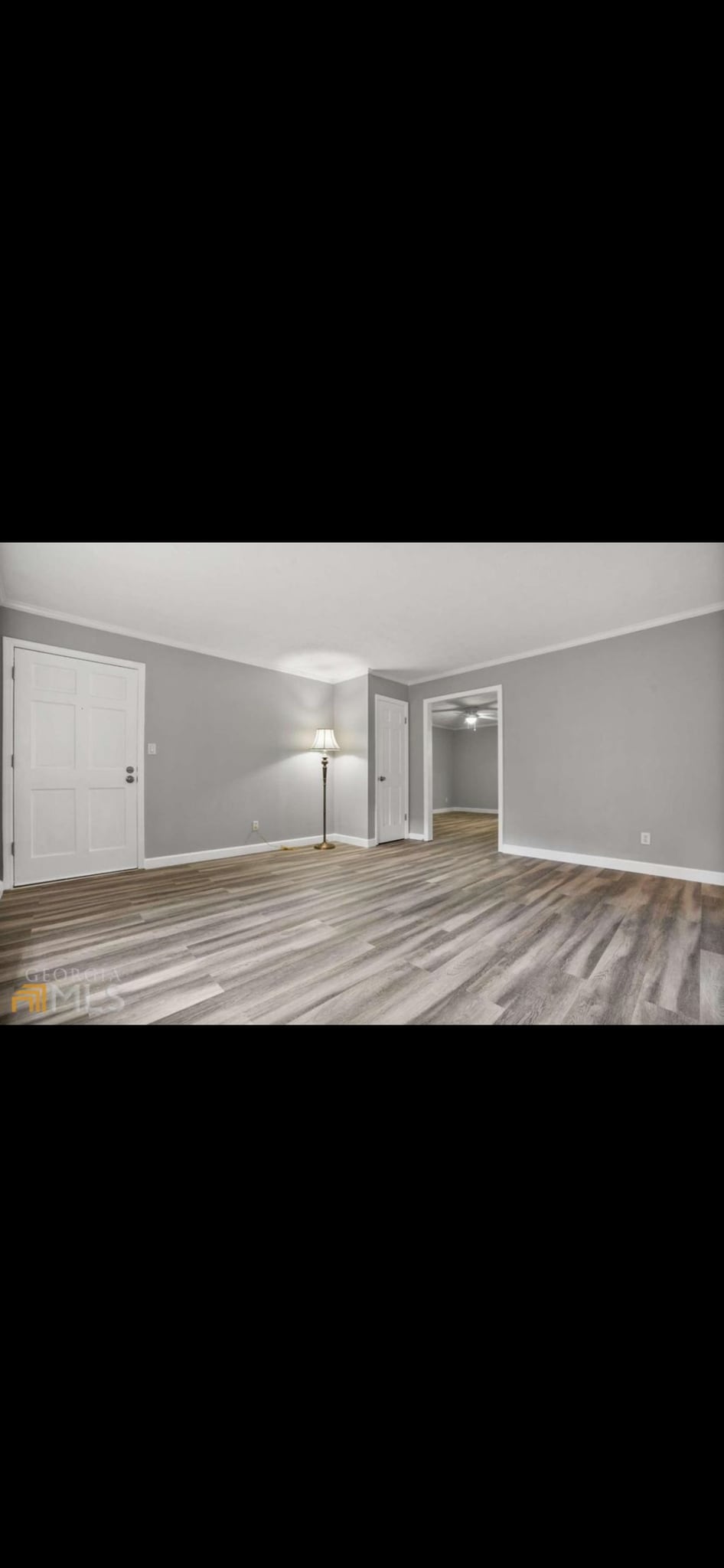 Building Photo - 325 Winding River Dr