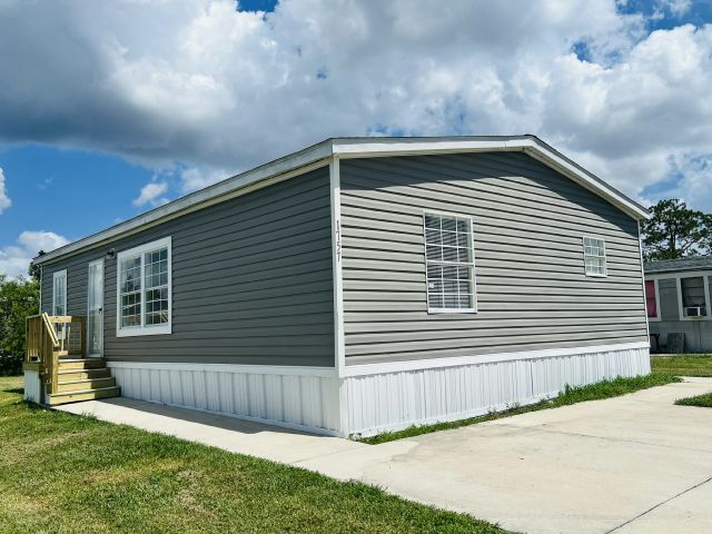 Building Photo - 1757 Jolly Ave