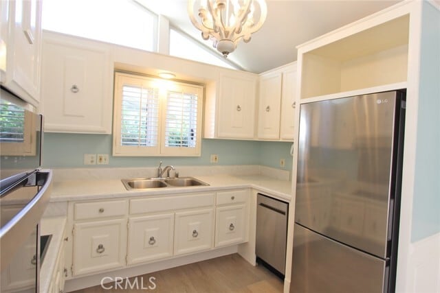 Building Photo - 778 Via Los Altos