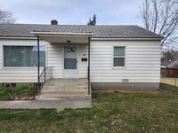 Building Photo - Spacious 2BR Duplex in Central Richland – ...