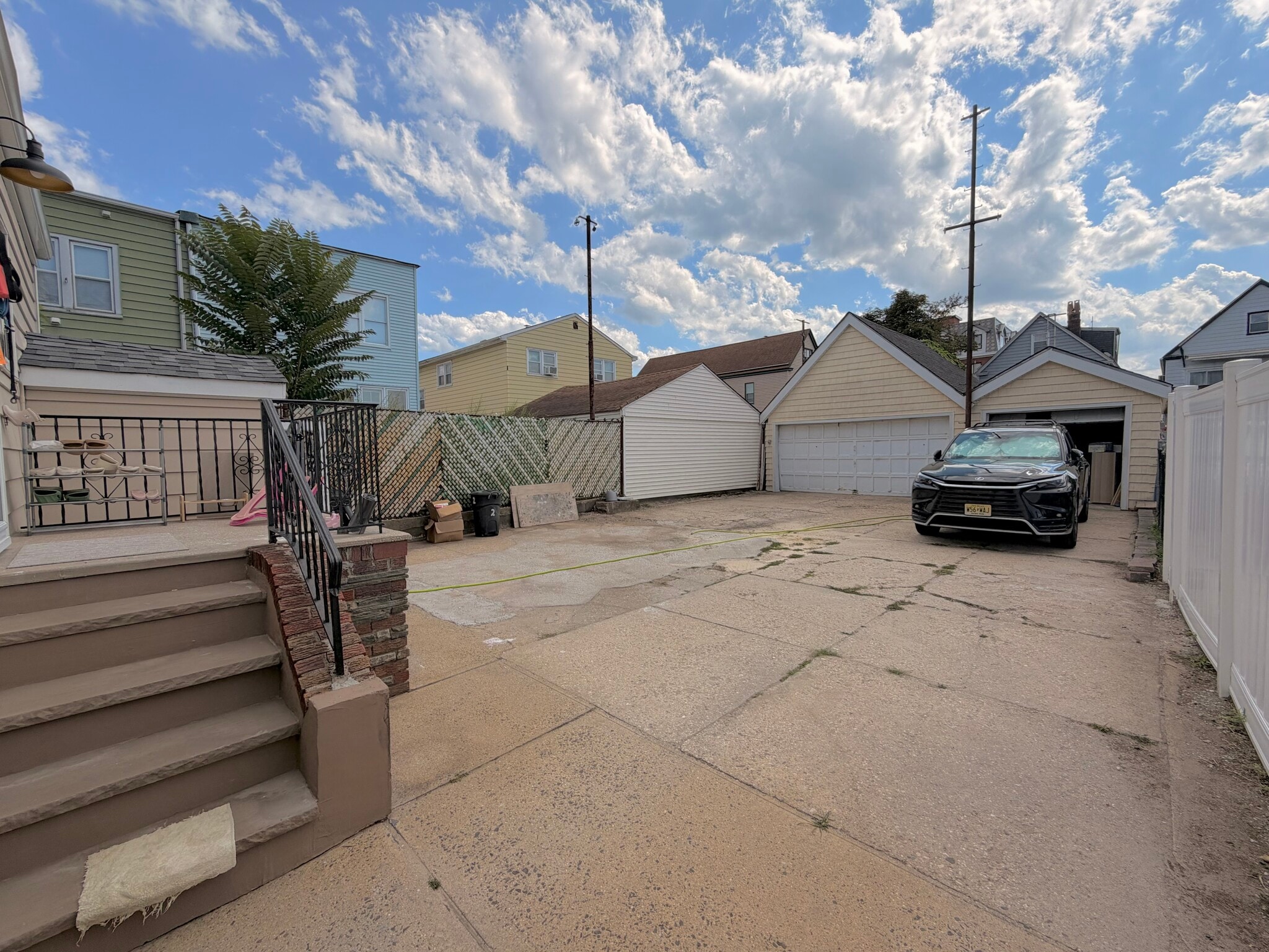 Building Photo - 2 Obrien Ct
