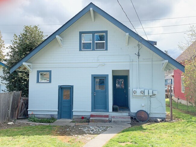 Building Photo - 1151 Grant St