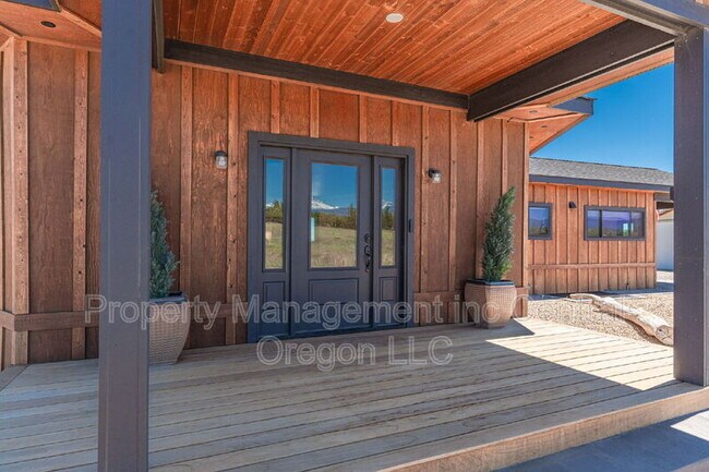 Building Photo - 66966 Gist Rd