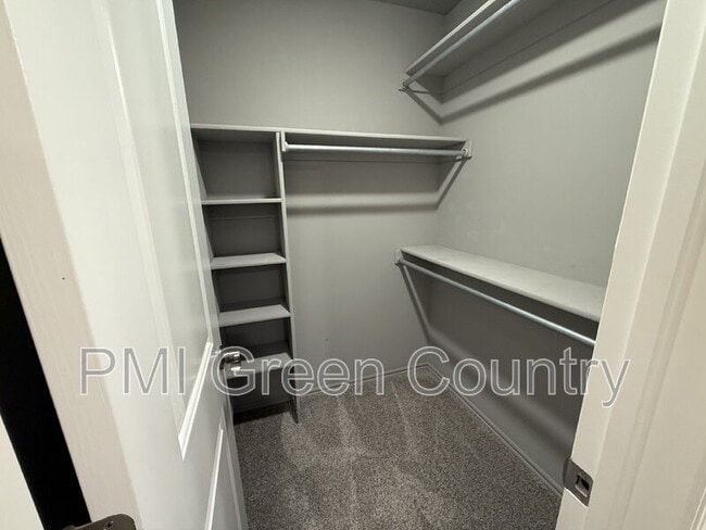 Building Photo - 14153 S 270th E Ave