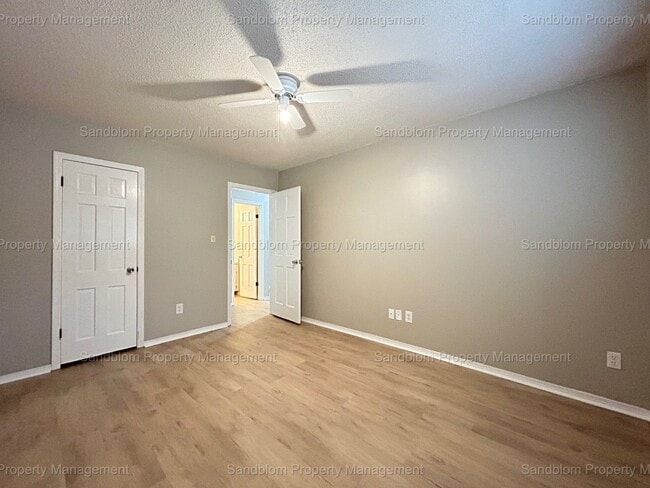Building Photo - For Lease | Midtown Tulsa | Duplex
