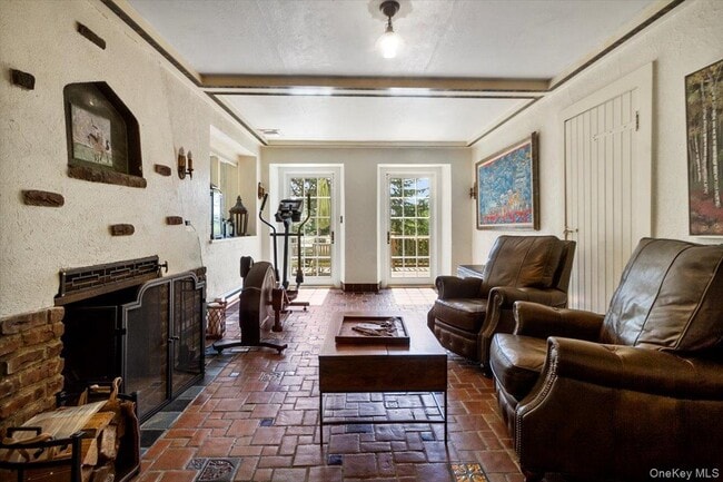 Building Photo - 110 Edgemont Rd