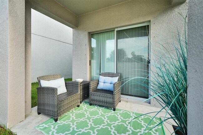 Building Photo - 7225 Spring Snowflake Ave