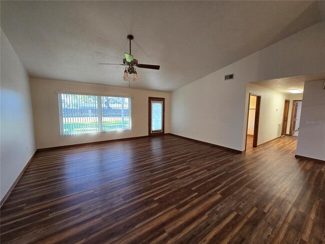 Building Photo - 2991 Biron Rd