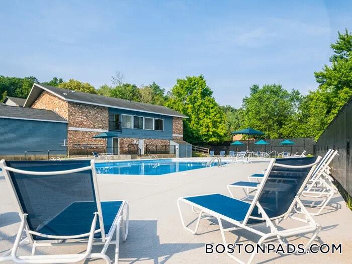 Building Photo - 28 Forest Acres Dr