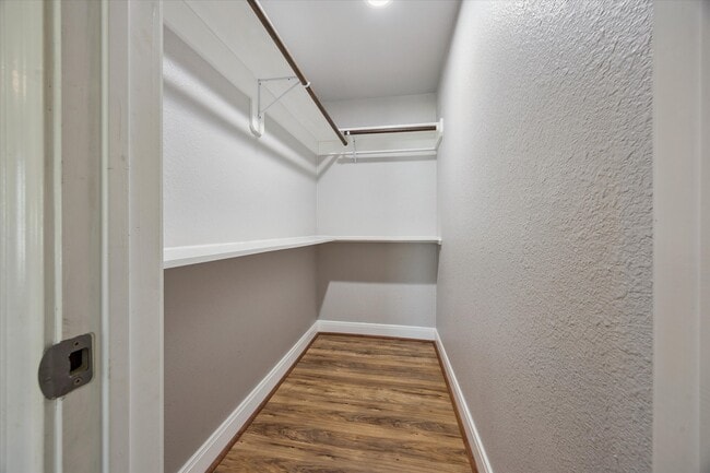 Building Photo - 5014 Yellowstone Blvd