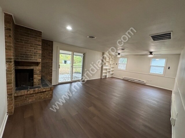 Building Photo - 6134 Salge Dr