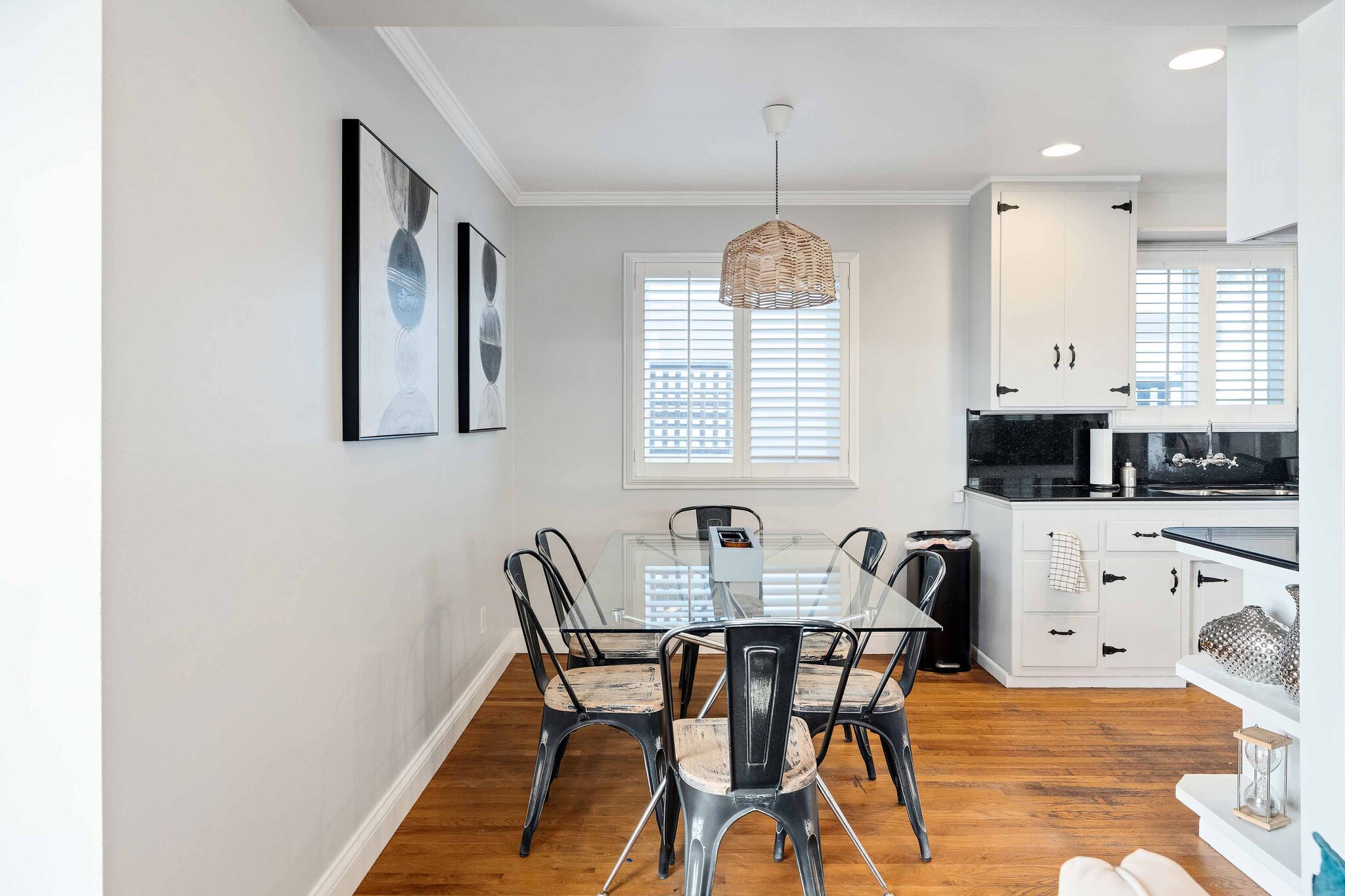 Building Photo - 1221 10th St