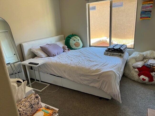 Master Bedroom - 2402 E 5th St