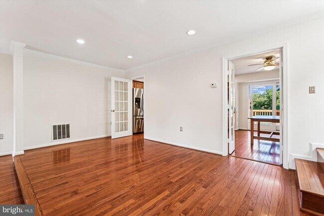 Building Photo - 7213 Swansong Wy