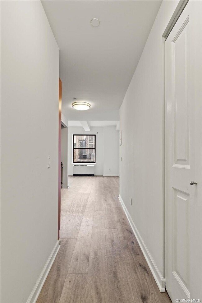 Building Photo - 20 West St