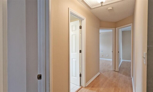 Building Photo - 4029 Quail Briar Dr