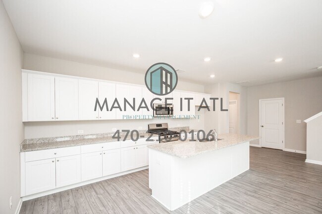 Building Photo - Beautiful 4 Bedroom house in Mill Creek Hi...