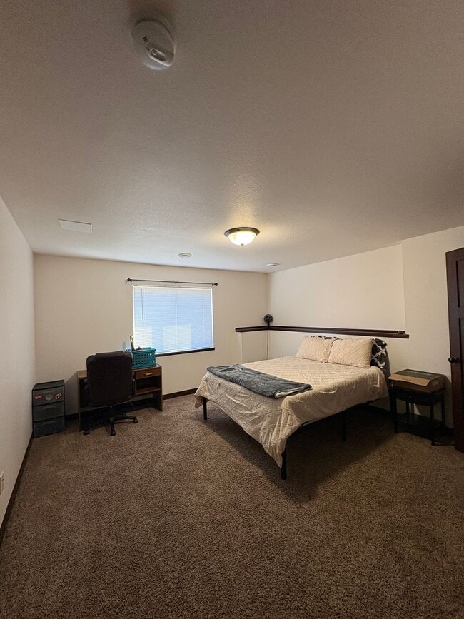 Building Photo - 6173 Aspen Meadow Ct