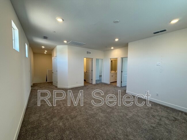 Building Photo - 9672 Tangelo Cir