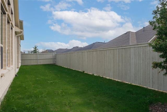 Building Photo - 708 Blueberry Way