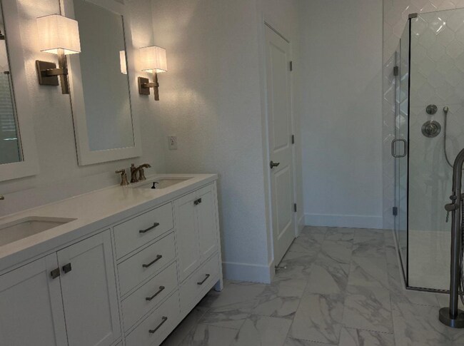 Building Photo - Stunning (BRAND NEW) Rancho 4/3!  MUST SEE!  See below for viewings