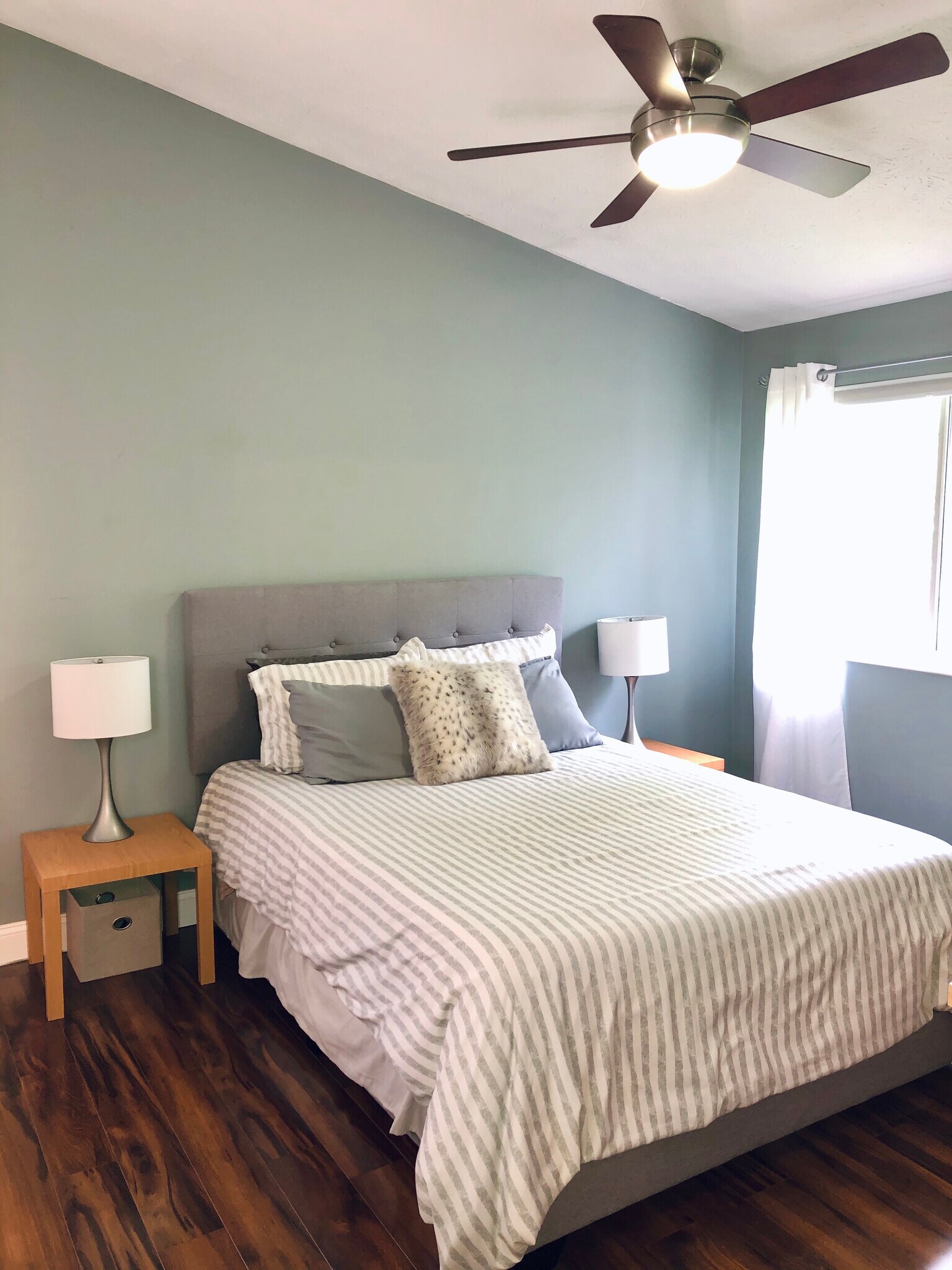 Building Photo - 8859 Eagleview Dr