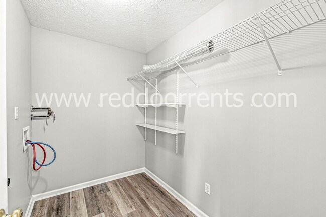 Building Photo - Schedule your showing today!